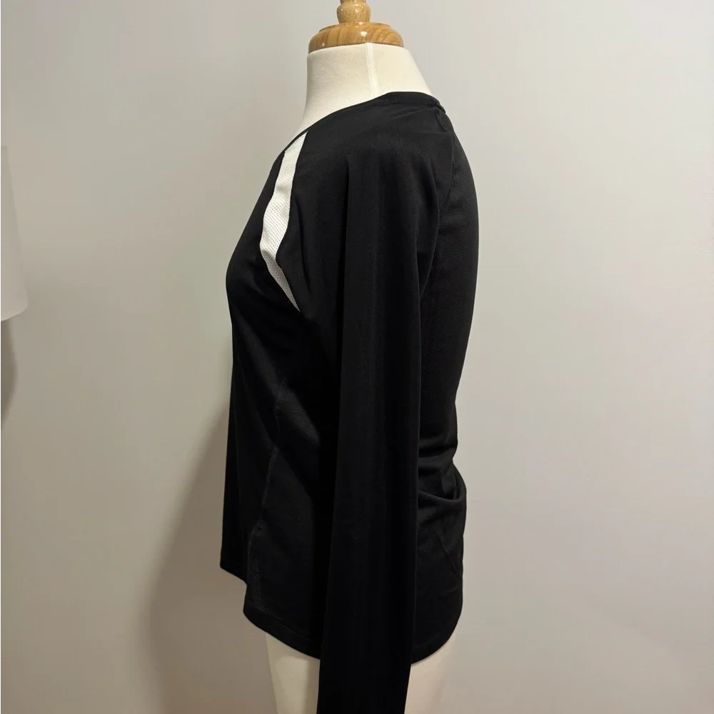 Nike Women's Black Long Sleeve Top Size M - Picture 2 of 6